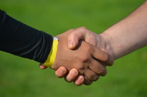 handshake 1