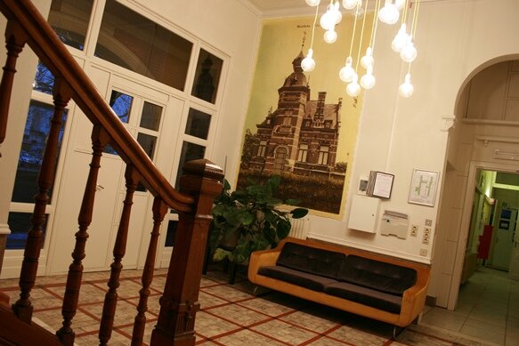 Inkomhall met foto desleutel tgm webversie