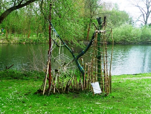 P1070882 spinnen web